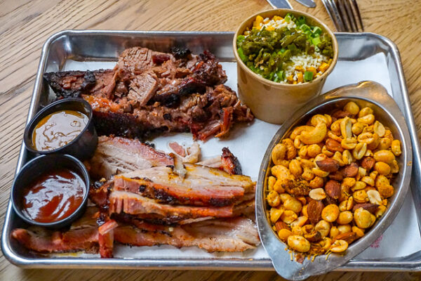 bbq plate at district brew yards